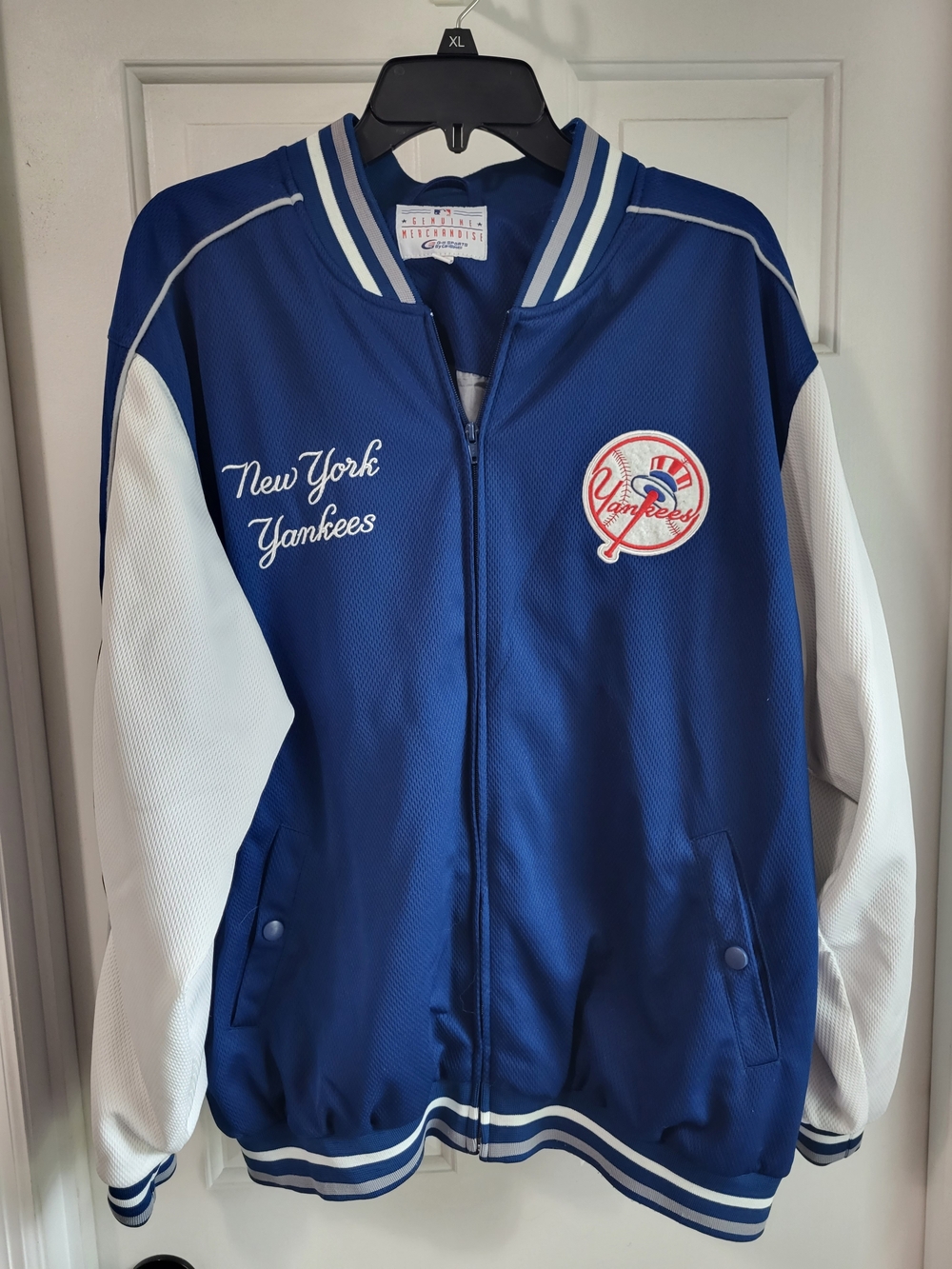 Mitchell & Ness New York Yankees Blue & White Varsity Jacket Large